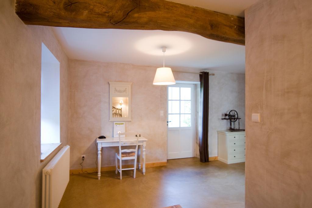B&B La Cerisaie Francheleins Eksteriør bilde