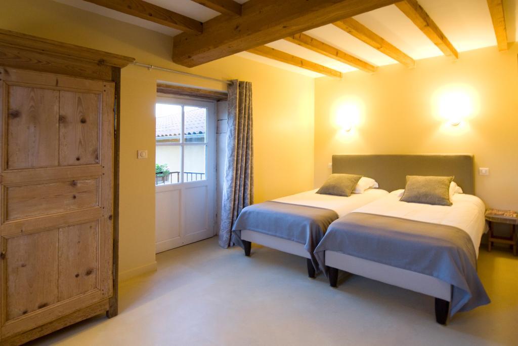 B&B La Cerisaie Francheleins Rom bilde