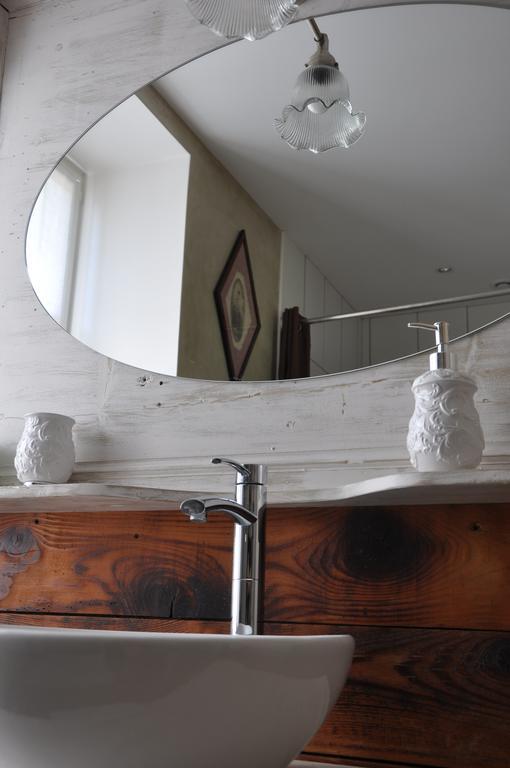 B&B La Cerisaie Francheleins Rom bilde